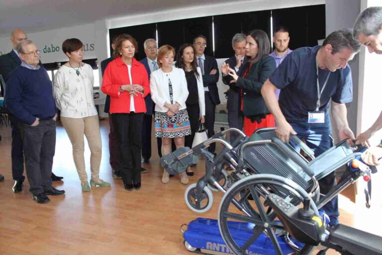 Se triplican los beneficiarios del Servicio Público de acceso a productos de apoyo a personas dependientes