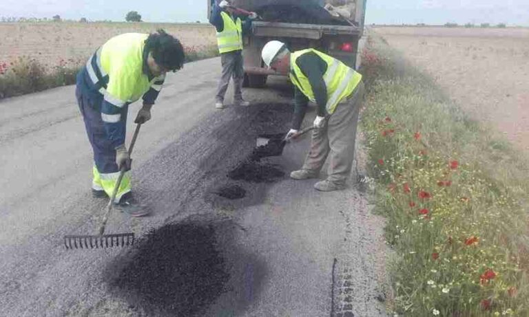 Terminada la intervención en el «carreterín» de Alameda de Cervera a Cinco Casas