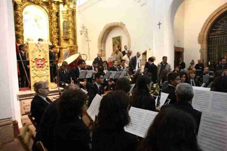La Asociación Banda de Música de Alcázar de San Juan pregonó Los Mayos 2017