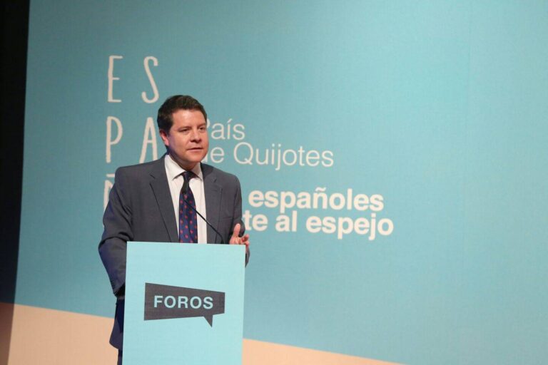 García-Page: “Hasta en la segunda parte de ‘El Quijote’ queda claro que España es una”