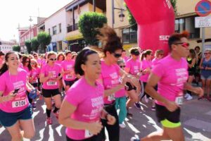Galería de Fotos. Casi 2000 personas en la III Carrera de la Mujer de Alcázar de San Juan. 5