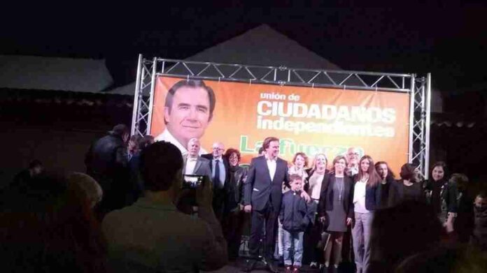 Presentación de la candidatura de UCIN de Alcázar de San Juan. Foto archivo twitter abril 2015.