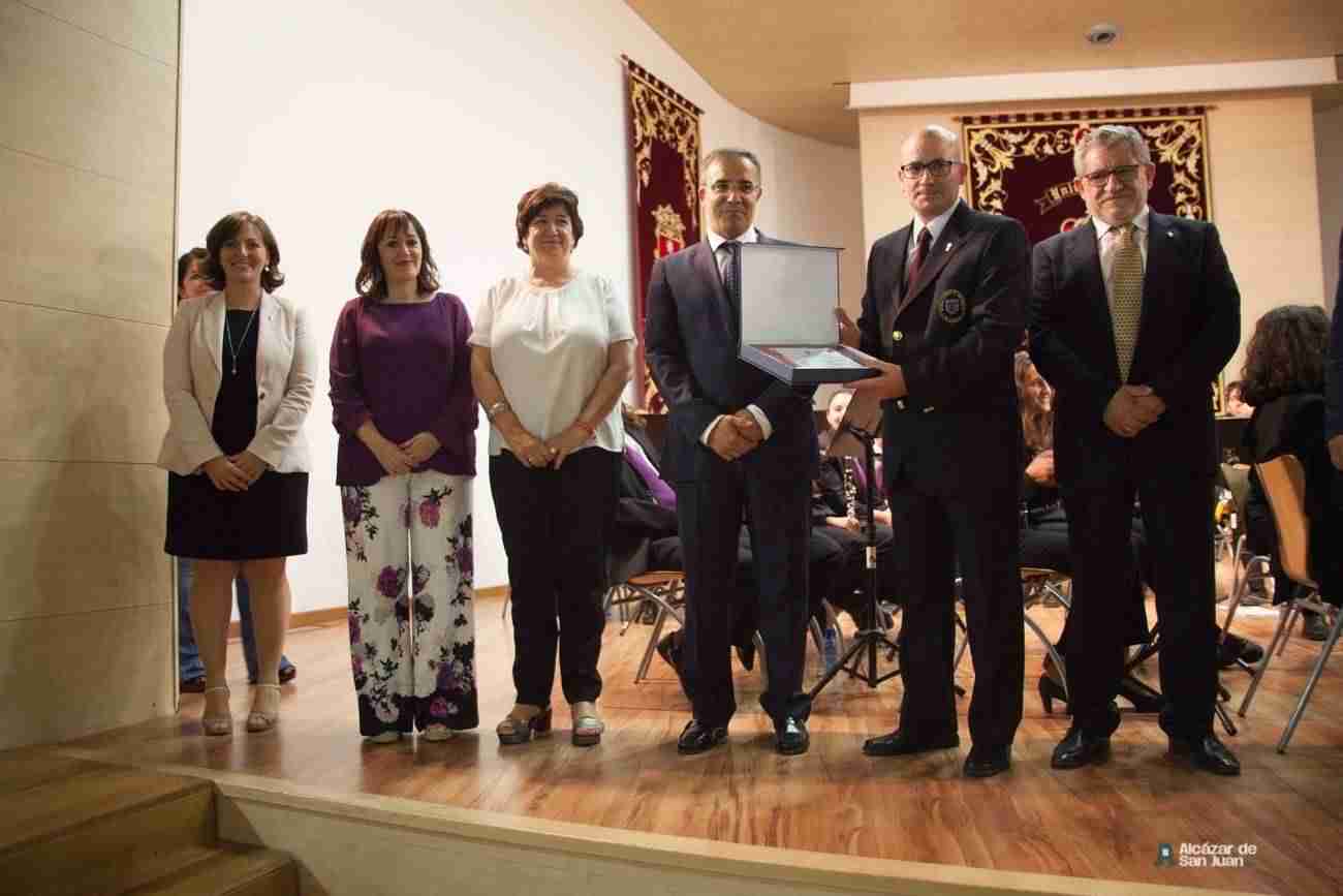 Reconocimiento a la contribución de las bandas de música y los grupos folclóricos a la dinamización de la cultura en los municipios 3