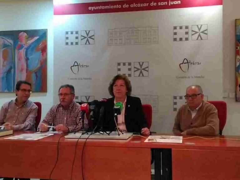 La Hermandad de San Cristóbal entregará los premios del VI Certamen de Redacción escolar