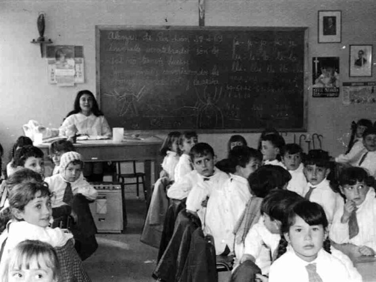 Cincuenta años de historia de la educación pública en Alcázar de San Juan