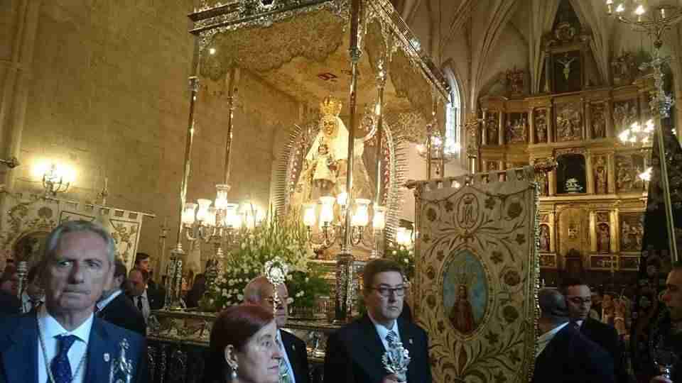 La Virgen de Rosario de Alcázar de San Juan acompaña la procesión extraordinaria de la Virgen del Prado 1