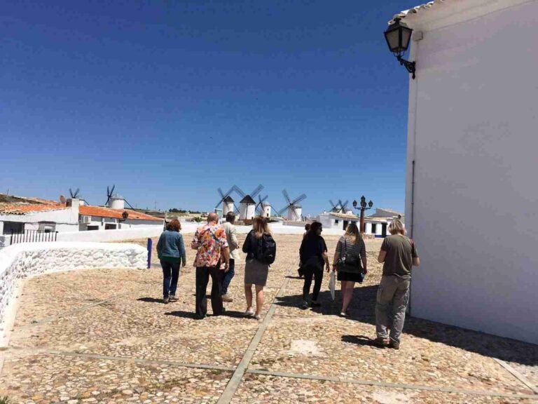 Periodistas noruegos conociendo los atractivos de Castilla-La Mancha