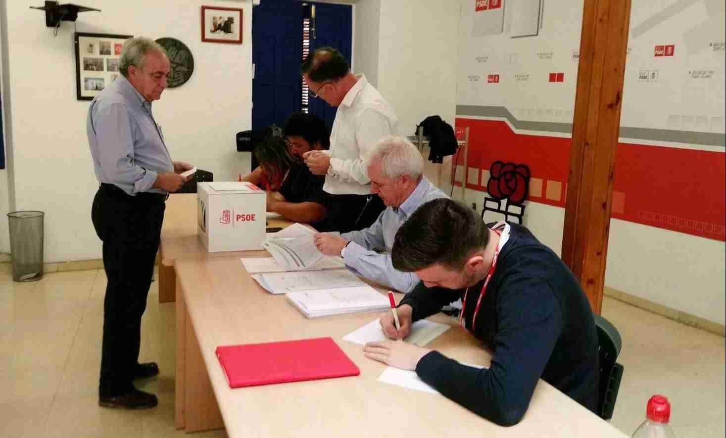 PSOE de Alcázar participa activamente en las Primarias del partido 1