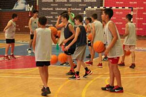 El Campus de Baloncesto alcanza los 160 participantes 4
