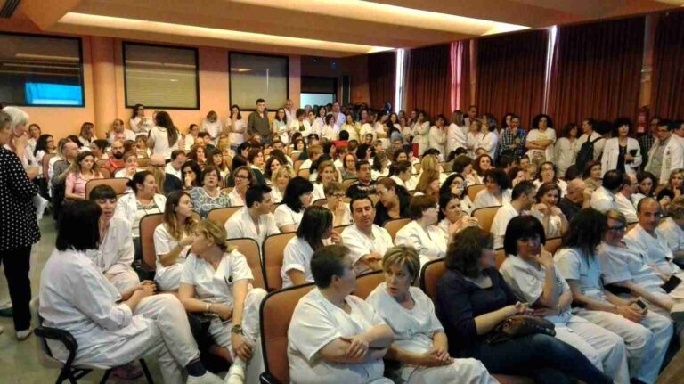 Más de 1.100 trabajadores del Hospital Mancha Centro reciben formación para garantizar la seguridad en caso de emergencia