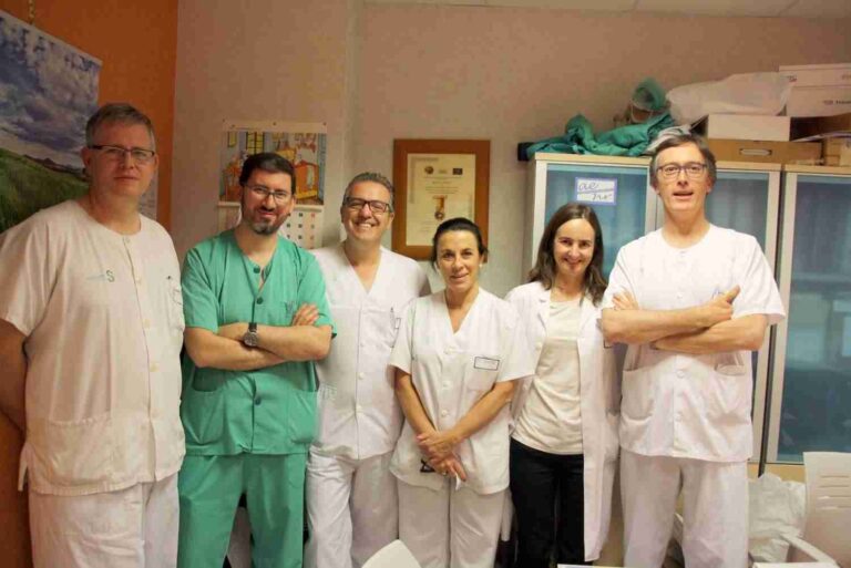 El Hospital Mancha Centro realiza una cirugía pionera en la región para eliminar cálculos en el conducto biliar de un paciente