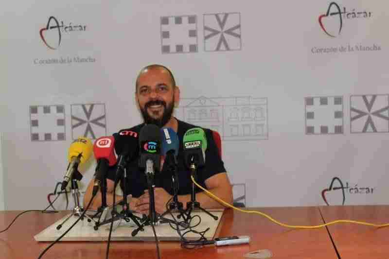 Pedro Guerra en concierto el día 17 para celebrar el solsticio de verano 1