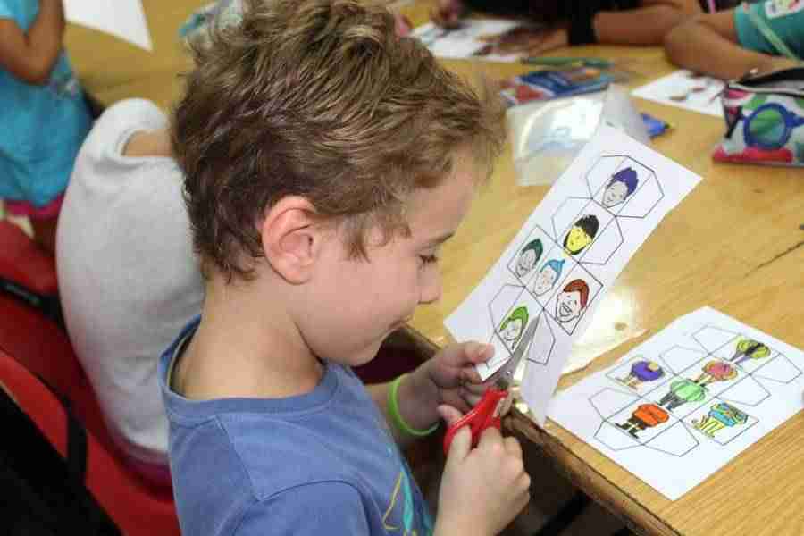 Más de un centenar de niños y niñas disfrutan de sus días de verano en el 'Tiempo Guay' 1 Más de un centenar de niños y niñas disfrutan de sus días de verano en el 'Tiempo Guay' 1