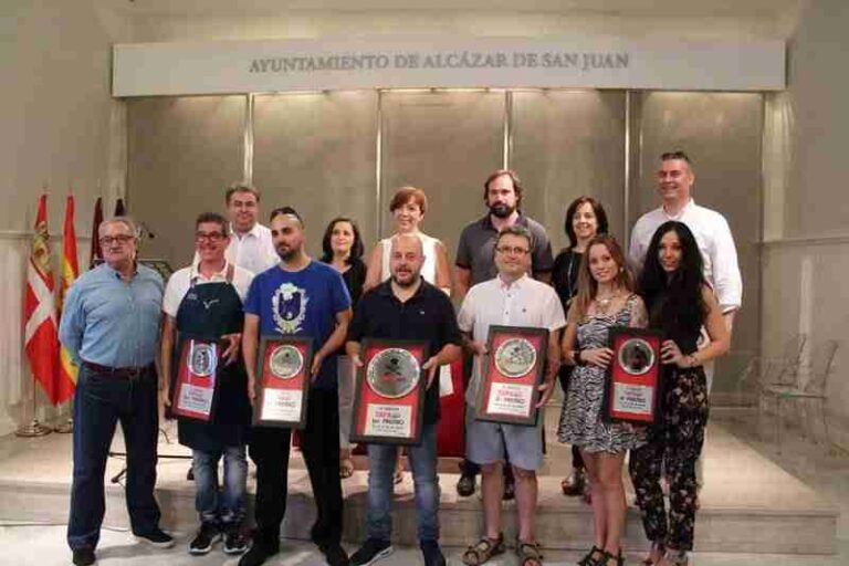 La Tapería El Pasaje se alza con el primer premio de Tapalcázar 2017