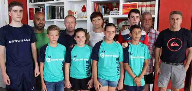 Reconocimiento al club de tenis de mesa de Alcázar 1