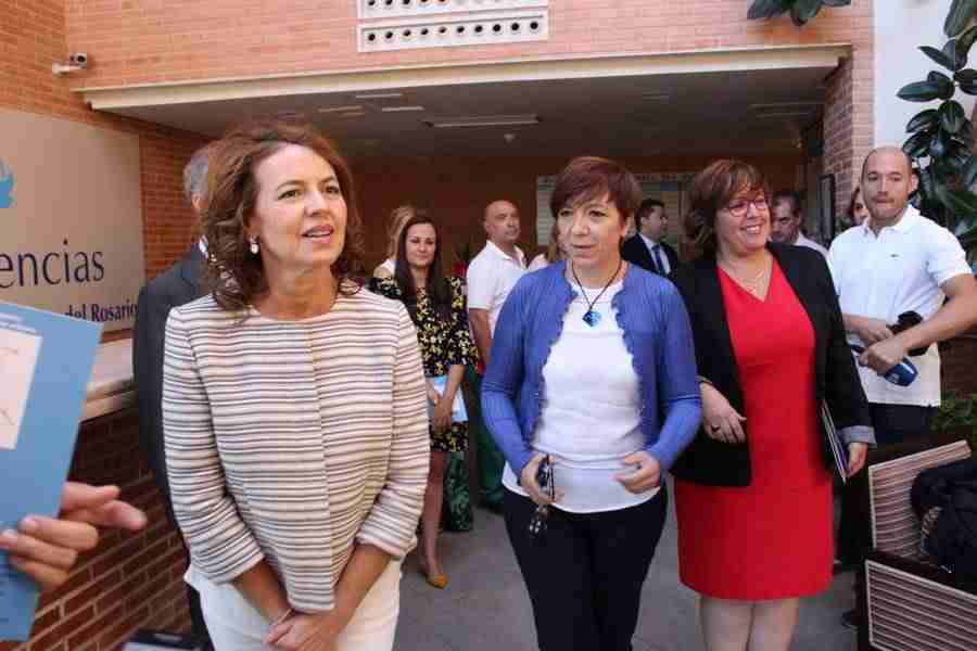 Visita de la Consejera de Bienestar Social a la residencia "Nuestra Señora del Rosario" 2