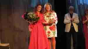 Silvia Marsó recibe el V Premio Patio de Comedias en la apertura del VII Festival Internacional de Teatro y Títeres 2 Silvia Marsó recibe el V Premio Patio de Comedias en la apertura del VII Festival Internacional de Teatro y Títeres 2