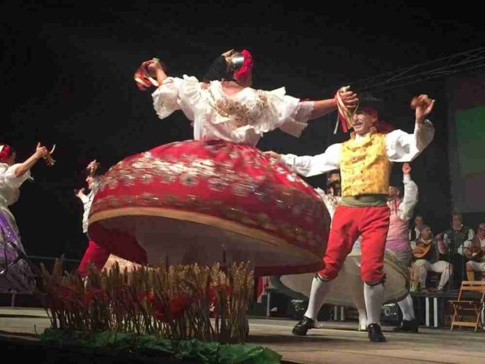 Foto de 52 edición del Festival Internacional de Folklore