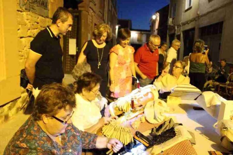 Una calurosa Noche del Patrimonio no impidió que la gente llenara las calles