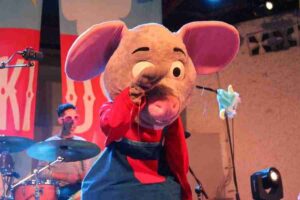 Dubbi Kids primer concierto infantil de la feria 4 Dubbi Kids primer concierto infantil de la feria 4