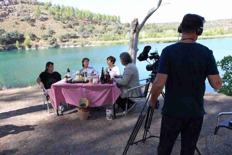 ‘Variotinto’ el programa de la televisión regional tuvo como invitada a Rosa Melchor