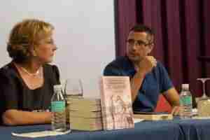 La variedad temática ha caracterizado la II Feria del Libro de Argamasilla 10 La variedad temática ha caracterizado la II Feria del Libro de Argamasilla 10