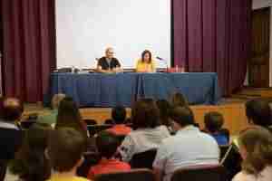 La variedad temática ha caracterizado la II Feria del Libro de Argamasilla 16 La variedad temática ha caracterizado la II Feria del Libro de Argamasilla 16