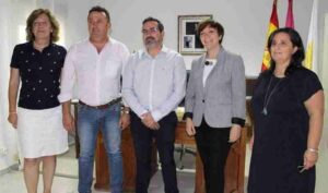 Promancha ayuda a la EATIM de Cinco Casas a renovar su iluminación 1