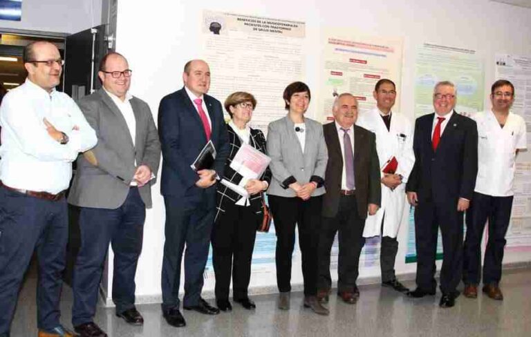 Cerca de un centenar de profesionales de Enfermería reflexionan y debaten sobre Salud Mental en el Hospital Mancha Centro