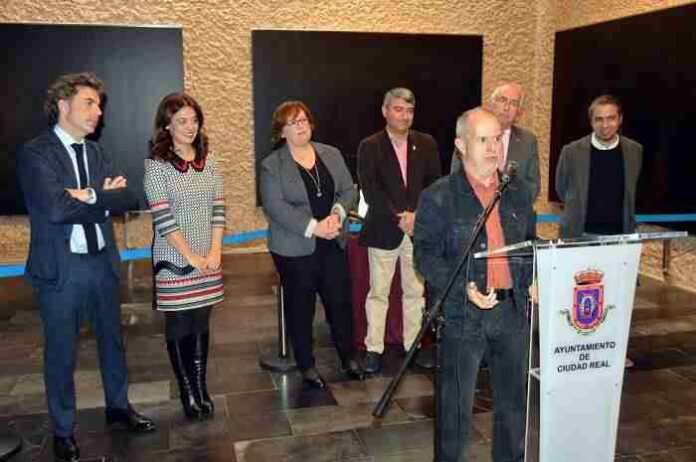 navia-expone-en-el-museo-del-quijote-miguel-de-cervantes-o-el-deseo-de-vivir.jpg