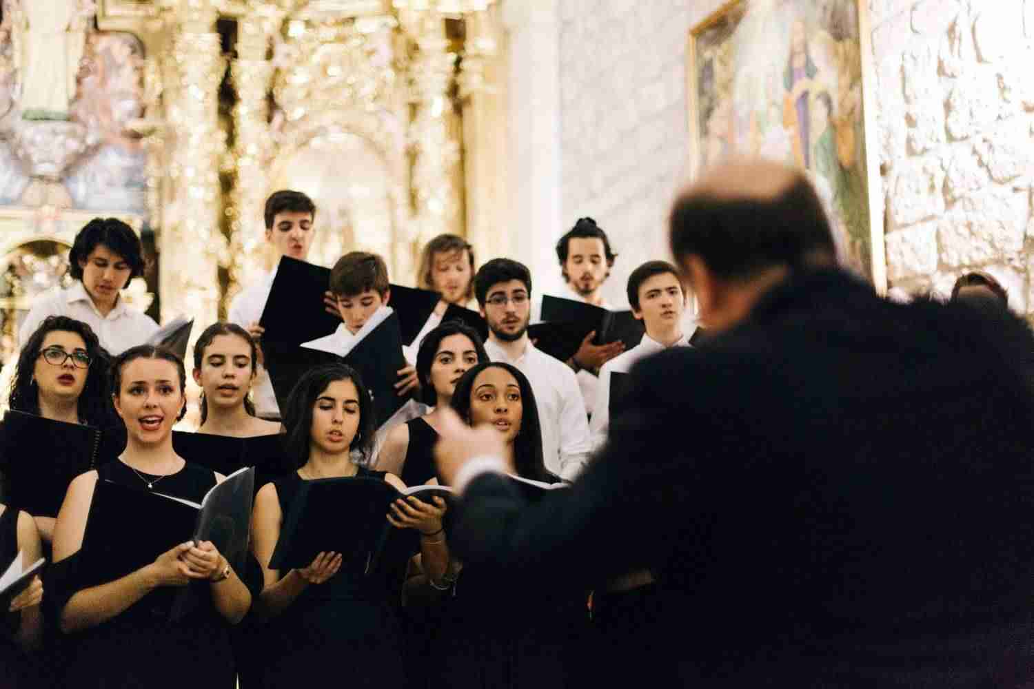 Madrid arranca la Navidad con el Pasacalles de Luz 3