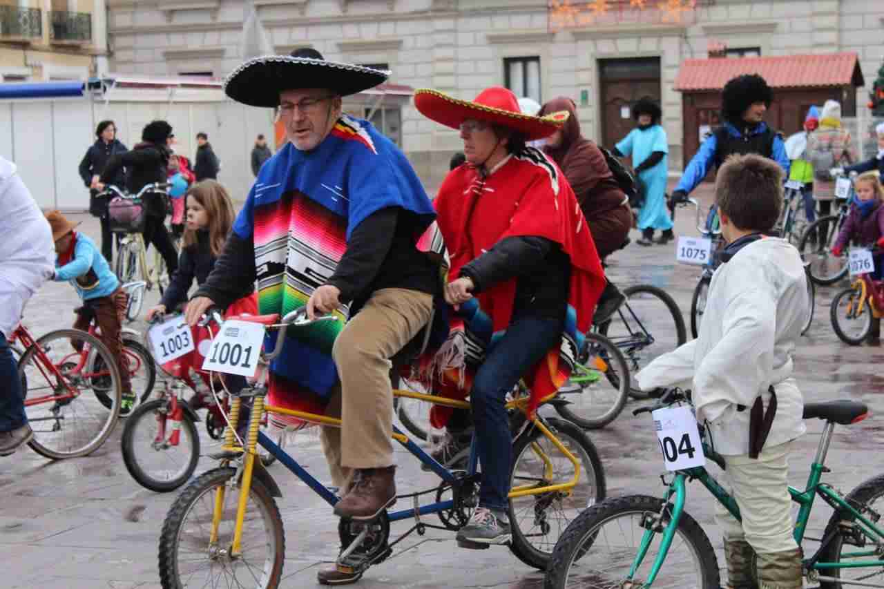 Cerca de cien personas participaron en la Ciclalgata 2017 15