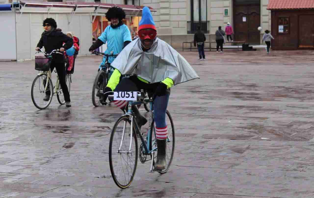 Cerca de cien personas participaron en la Ciclalgata 2017 17
