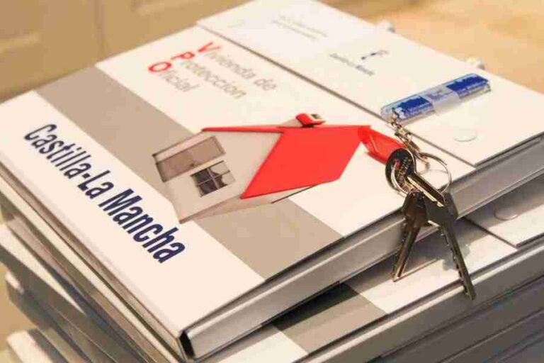 El barrio de La Pradera cuenta con nuevos vecinos gracias a una nueva entrega de viviendas sociales