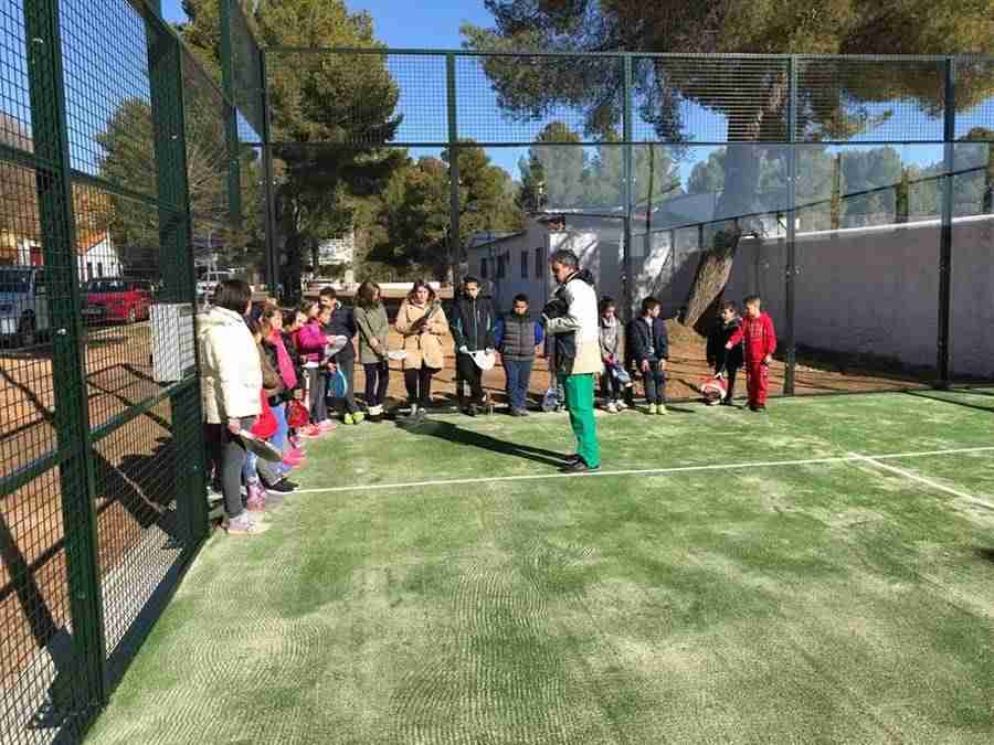 Cinco Casas ya cuenta con su pista de pádel 2