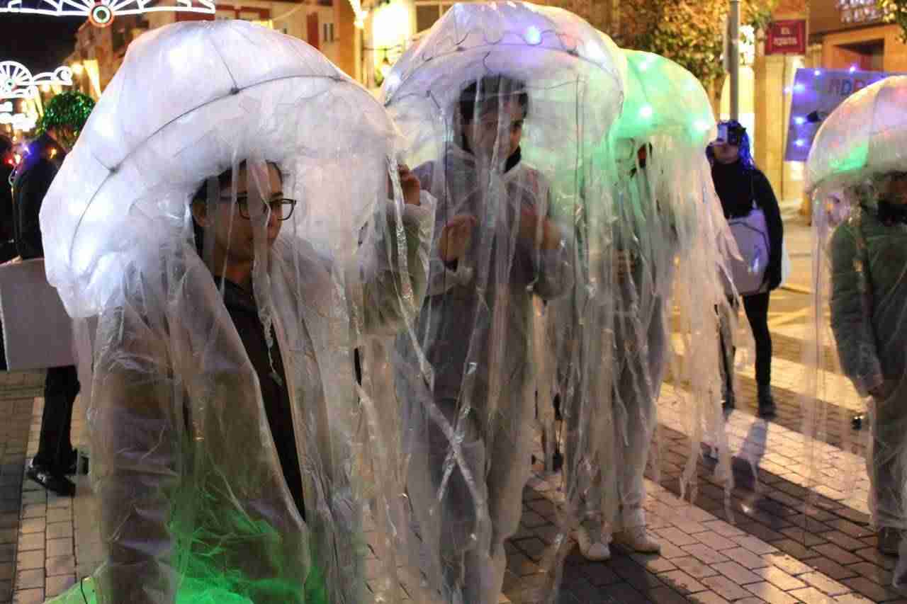 El Carnaval más popular llenó las calles de Alcázar de colorido y diversión 3