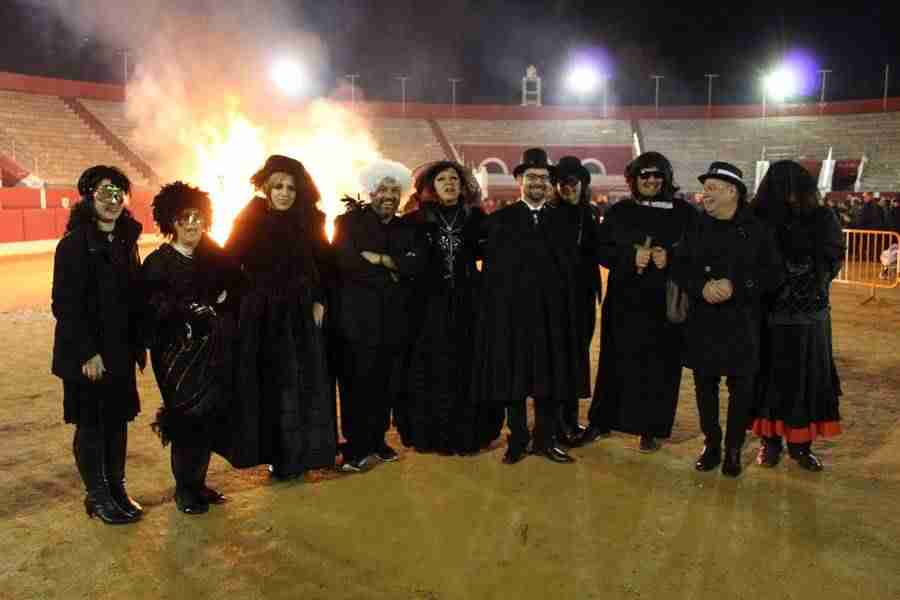 Alcázar dijo adiós al Carnaval llorando a Doña Sardina 1