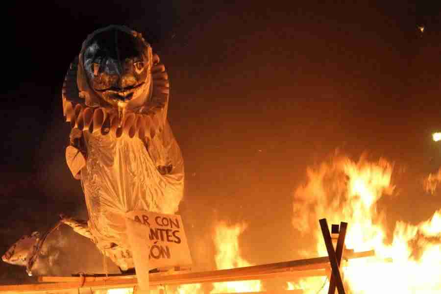 Alcázar dijo adiós al Carnaval llorando a Doña Sardina 2