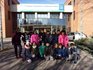 El alumnado del CEIP Alces aprende en el Hospital Mancha Centro, gracias al taller de alergias. 1 El alumnado del CEIP Alces aprende en el Hospital Mancha Centro, gracias al taller de alergias. 1