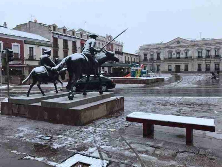 Suspendidas las clases y activado en Alcázar el protocolo de emergencias por las nevadas