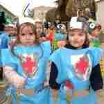 Los niños y niñas de la E.I. Alba realizan su tradicional desfile de Carnaval 2
