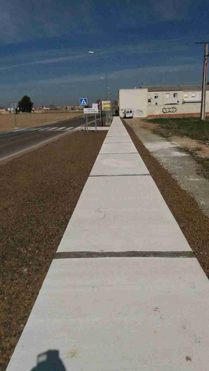 finalizado-el-arreglo-de-la-entrada-a-torralba-desde-pozuelo.jpg