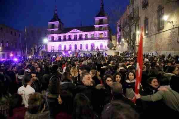 Toledo se suma de manera multitudinaria a la manifestación del 8M para reivindicar la igualdad real y efectiva entre mujeres y hombres 3 12_manifestacion_dia_mujer