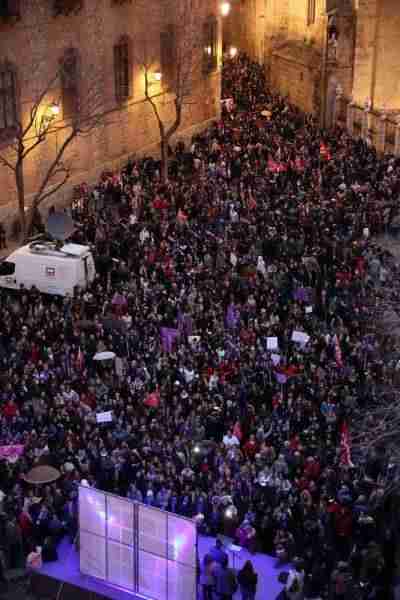 Toledo se suma de manera multitudinaria a la manifestación del 8M para reivindicar la igualdad real y efectiva entre mujeres y hombres 1 07_manifestacion_dia_mujer