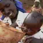 mujerafricana aguaparalased 150x150 - Votaciones abiertas del concurso de fotos: ¡Sí!, mujer tenía que ser