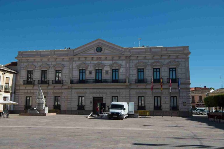 Emisión en directo el Pleno Extraordinario del 10 de mayo de Alcázar de San Juan