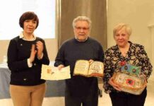 Más de 347 trabajos presentados en el XII Certamen de Poesía "Entre Nosotras" 5 Más de 347 trabajos presentados en el XII Certamen de Poesía "Entre Nosotras" 5