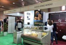 Caballero y García-Page visitan “Sabores del Quijote” en Herencia 3