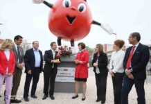 Inauguración del monumento en homenaje a los Donantes de Sangre 3 Inauguración del monumento en homenaje a los Donantes de Sangre 3