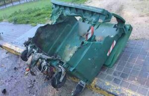 Se pide la colaboración ciudadana para acabar con la quema de contenedores 1